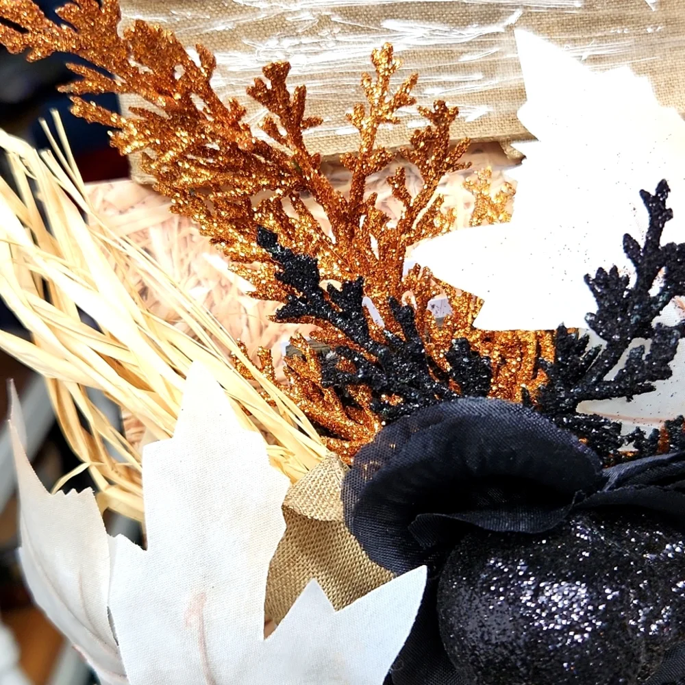 FloraCraft Skull Leaves Bale Wrap Wreath Decorations